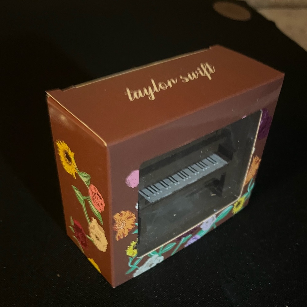 Surprise Song Piano Ornament Taylor Swift Christmas Tree Eras Tour - Picture 5 of 6